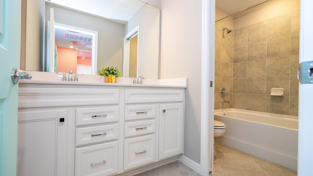 Photo of Bathroom in Four Corners