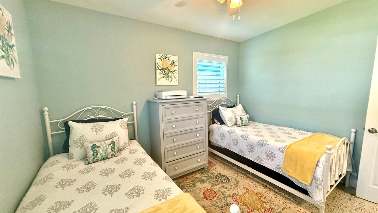 Photo of Bedroom in Ocean View Halifax Estates