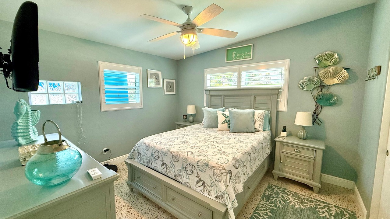 Photo of Bedroom in Ocean View Halifax Estates