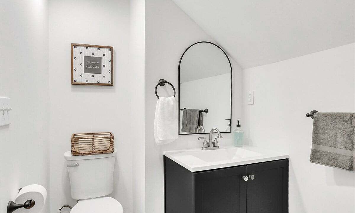 Photo of Bathroom in Ardmore - Gould Estates - Olin Heights