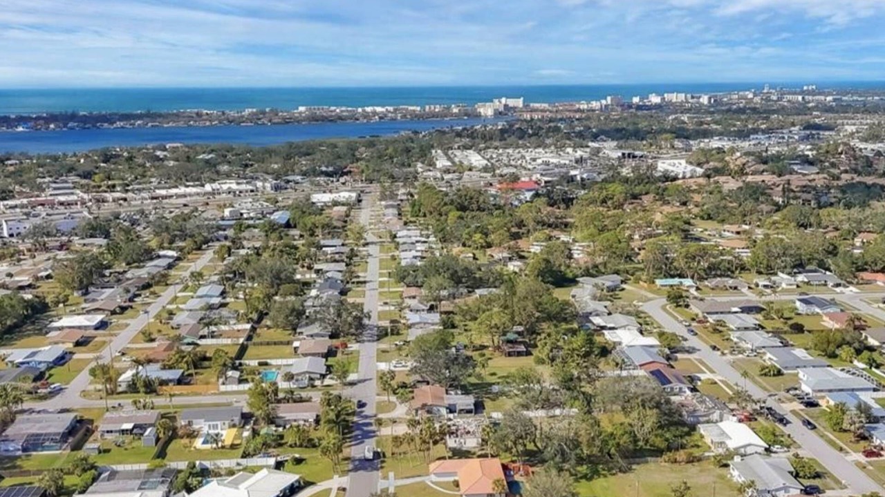 Photo of Others in Gulf Gate Estates