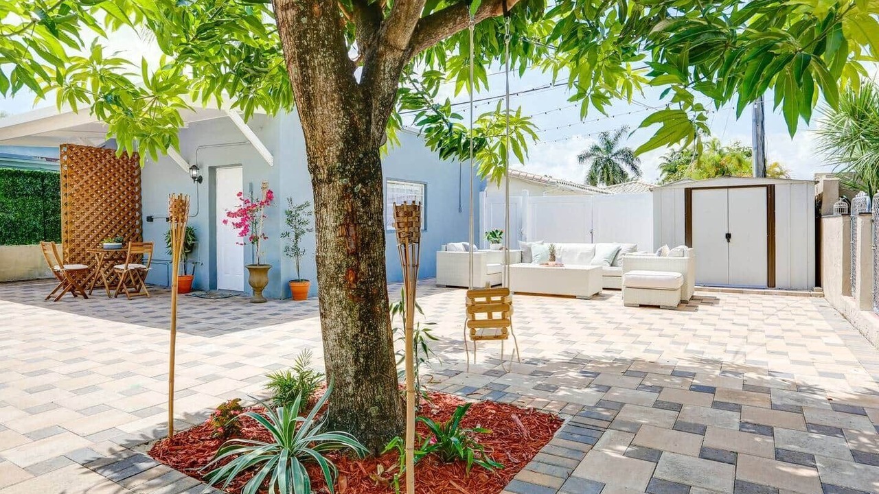 Photo of Patio Balcony in South Lake