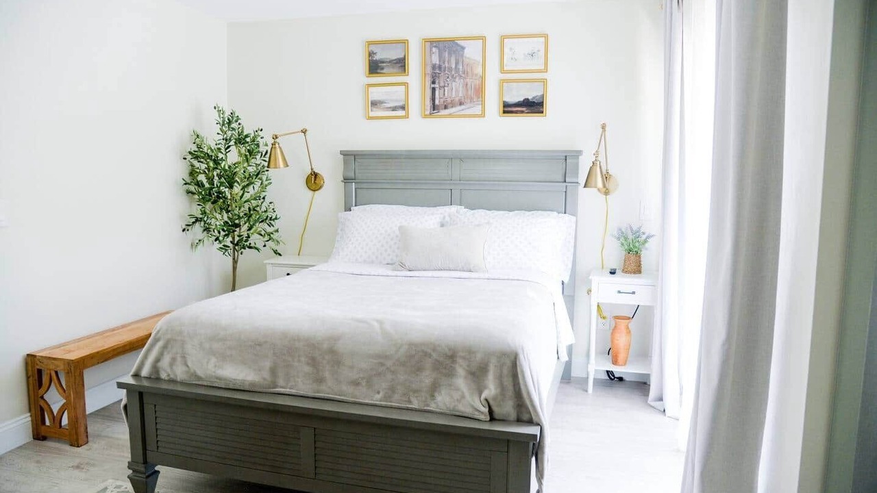 Photo of Bedroom in South Lake