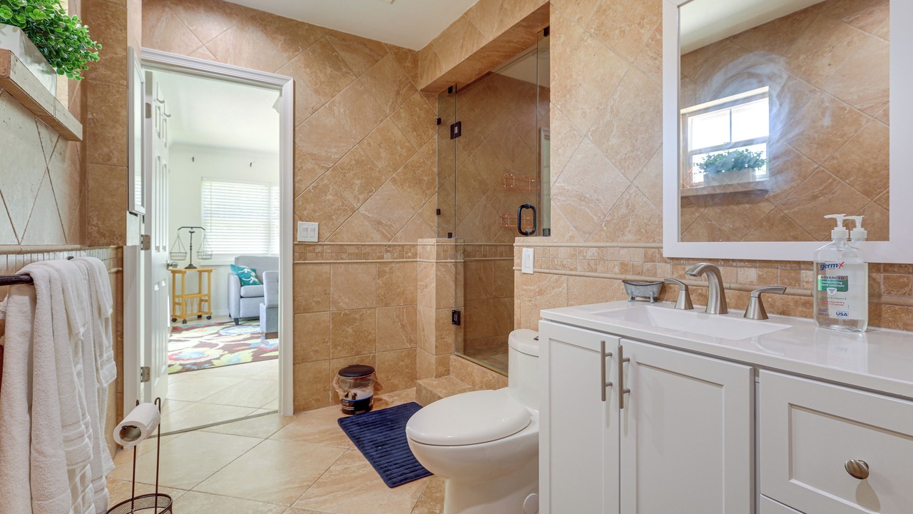 Photo of Bathroom in Boynton Beach