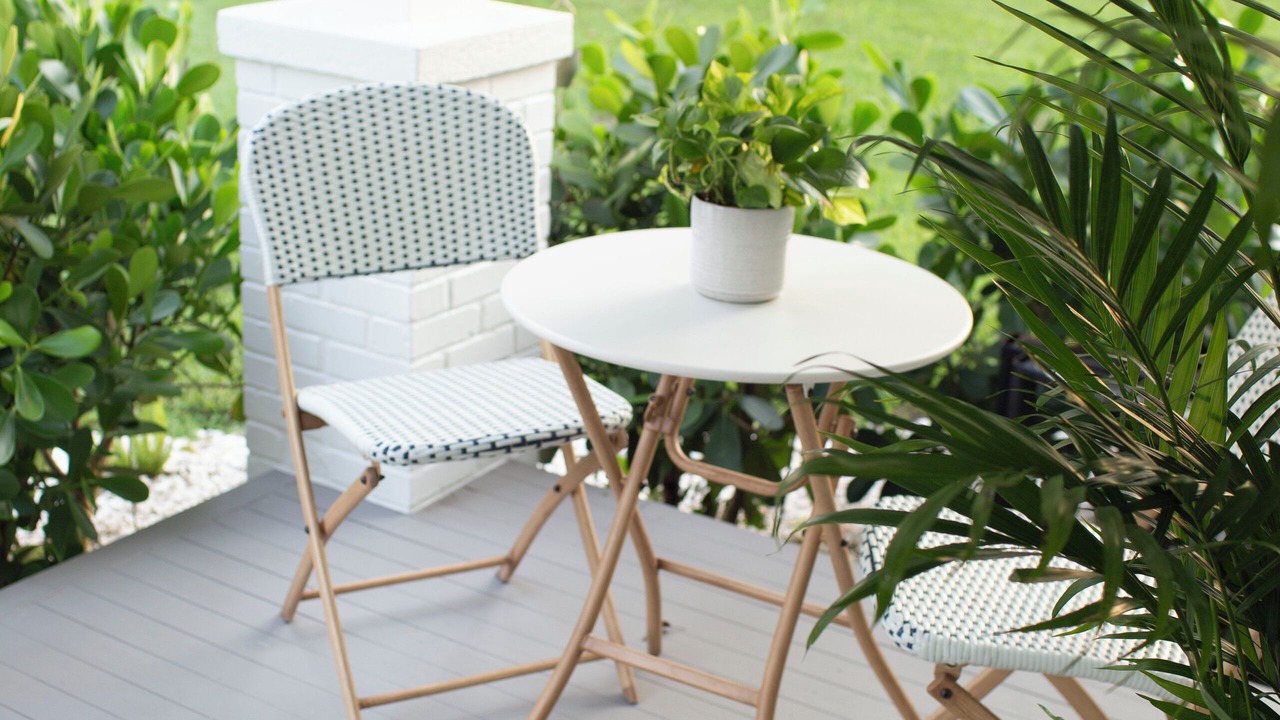 Photo of Patio Balcony in Downtown Zephyrhills