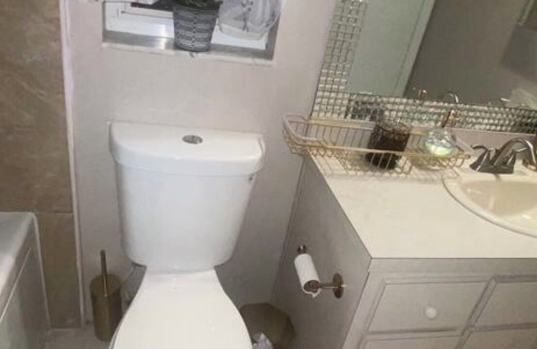 Photo of Bathroom in Candler