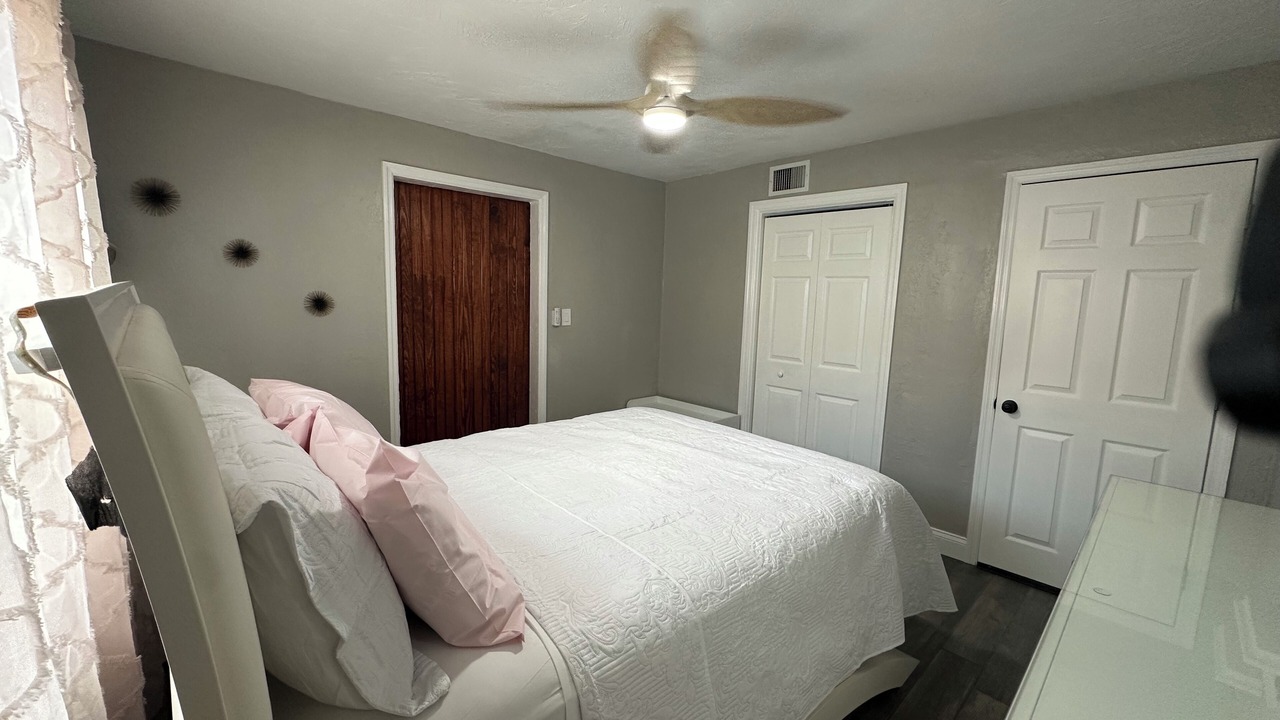 Photo of Bedroom in DeLand