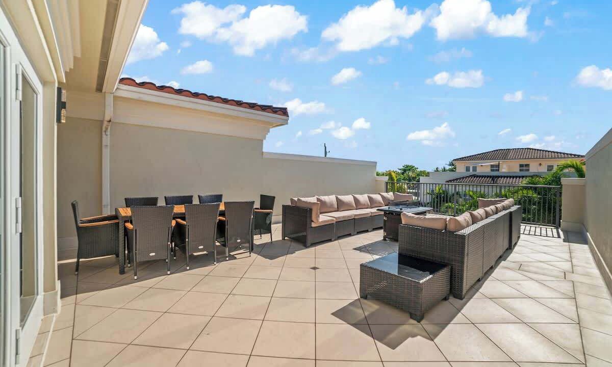 Photo of Outdoor in Coral Ridge