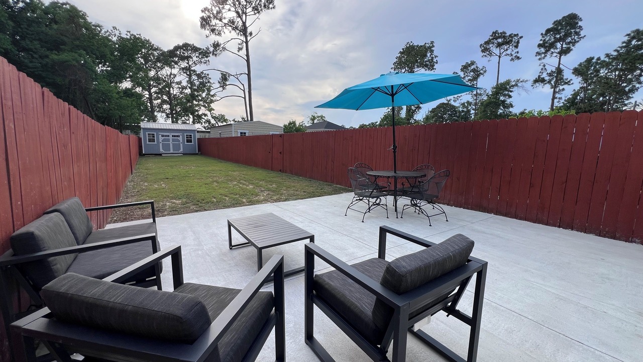 Photo of Outdoor in Thomas Drive