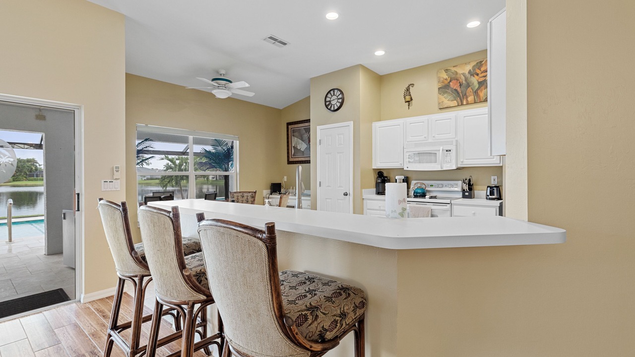 Photo of Kitchen in Beachwalk Isles