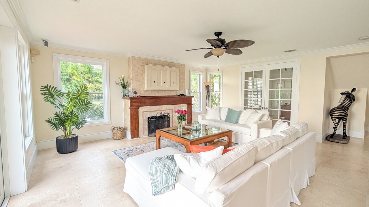 Photo of Livingroom in Fort Myers