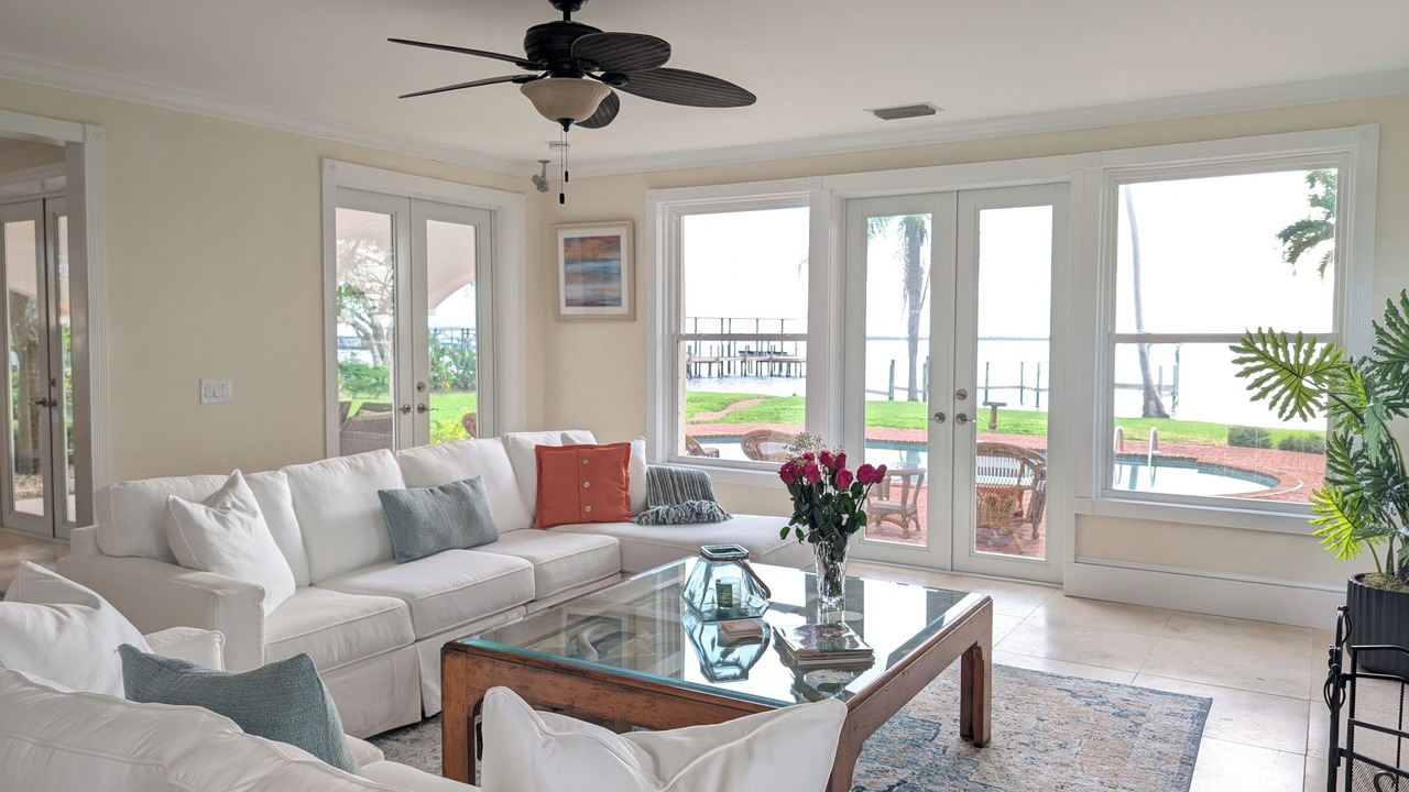 Photo of Livingroom in Fort Myers