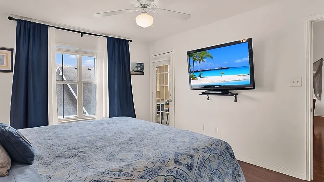 Photo of Bedroom in Clearwater