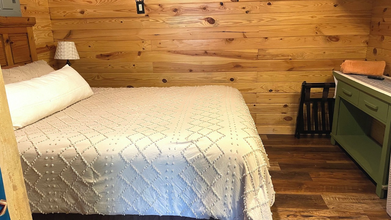 Photo of Bedroom in Wildwood