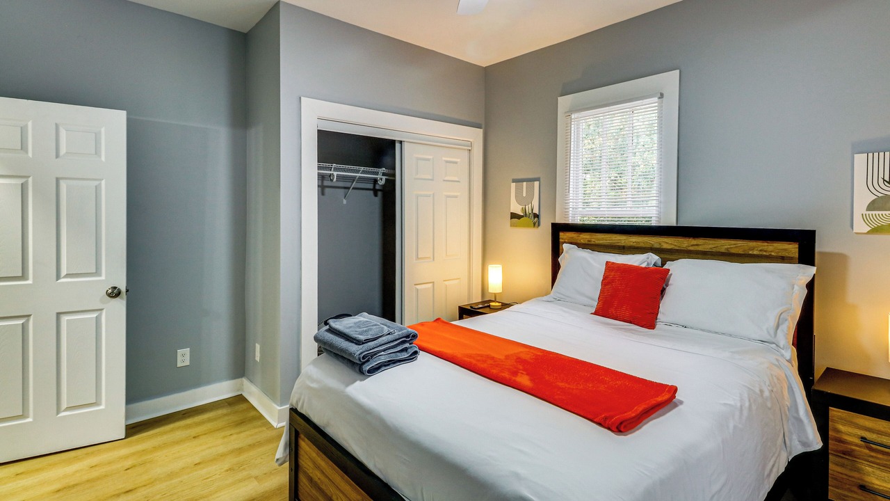 Photo of Bedroom in West End