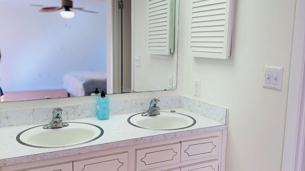 Photo of Bathroom in Lakeland Highlands