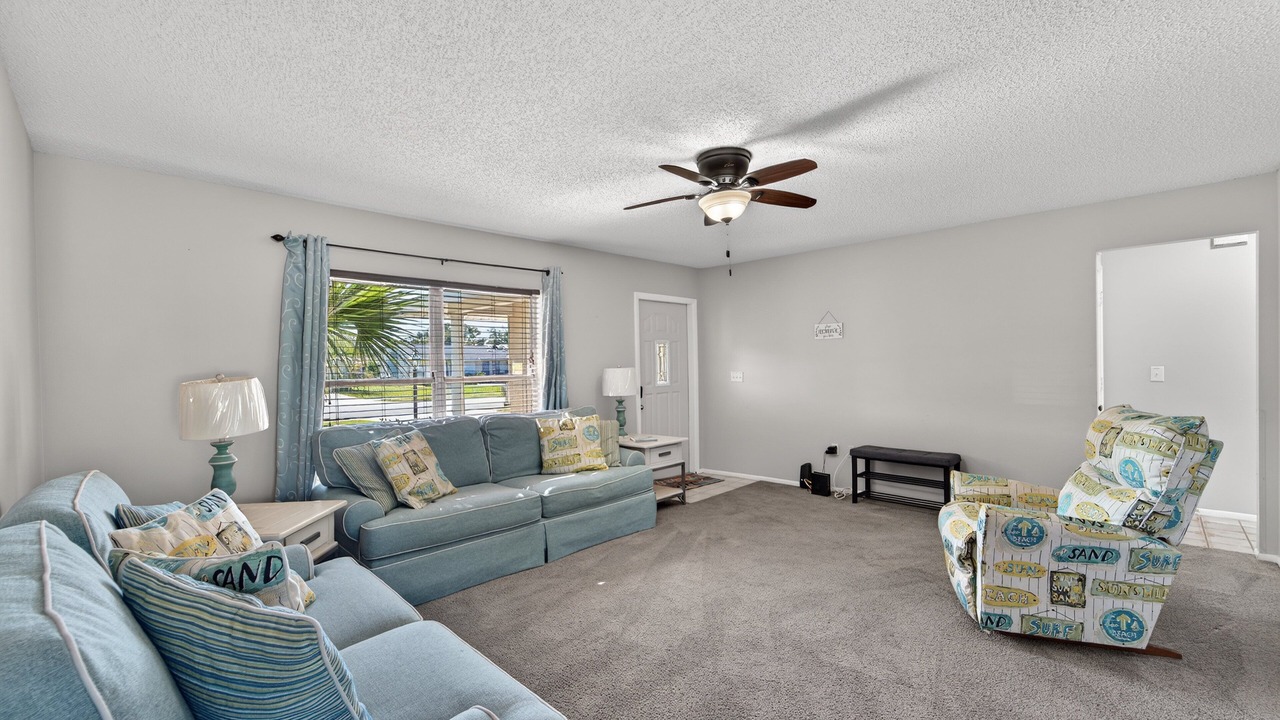 Photo of Livingroom in Whitfield