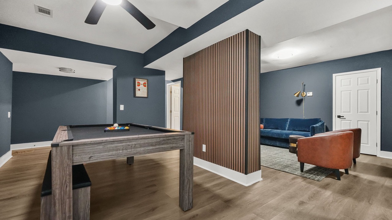 Photo of Bedroom in Candler-McAfee