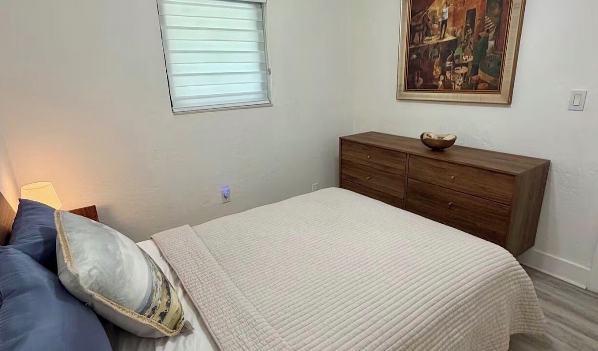 Photo of Bedroom in Kendall