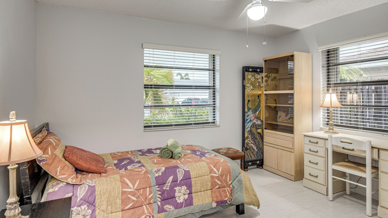 Photo of Bedroom in Davie