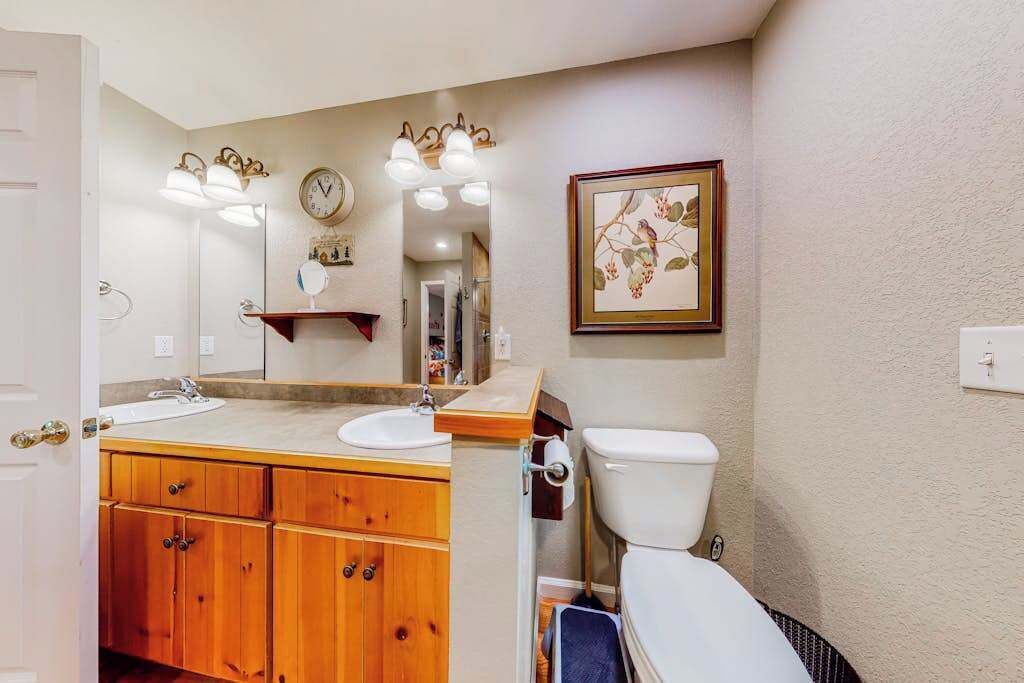 Photo of Bathroom in Clayton