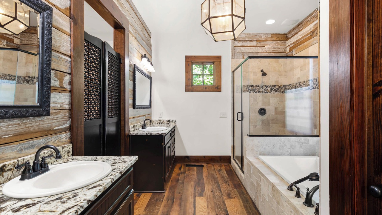 Photo of Bathroom in Milledgeville