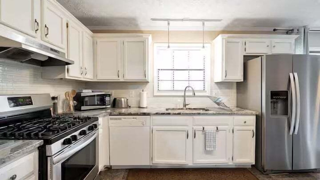 Photo of Kitchen in Peachtree City