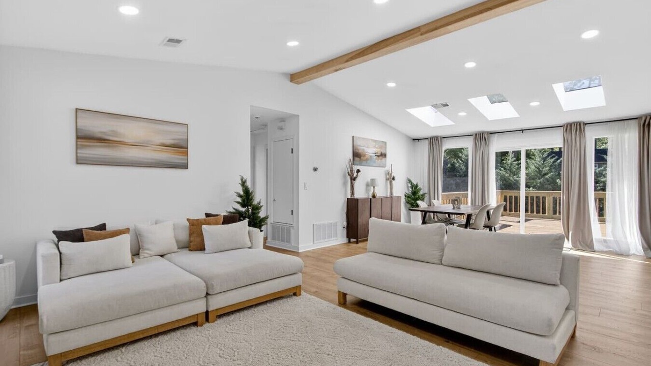 Photo of Livingroom in Drayton
