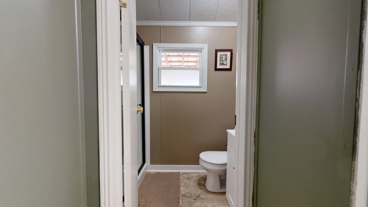 Photo of Bathroom in Gerton