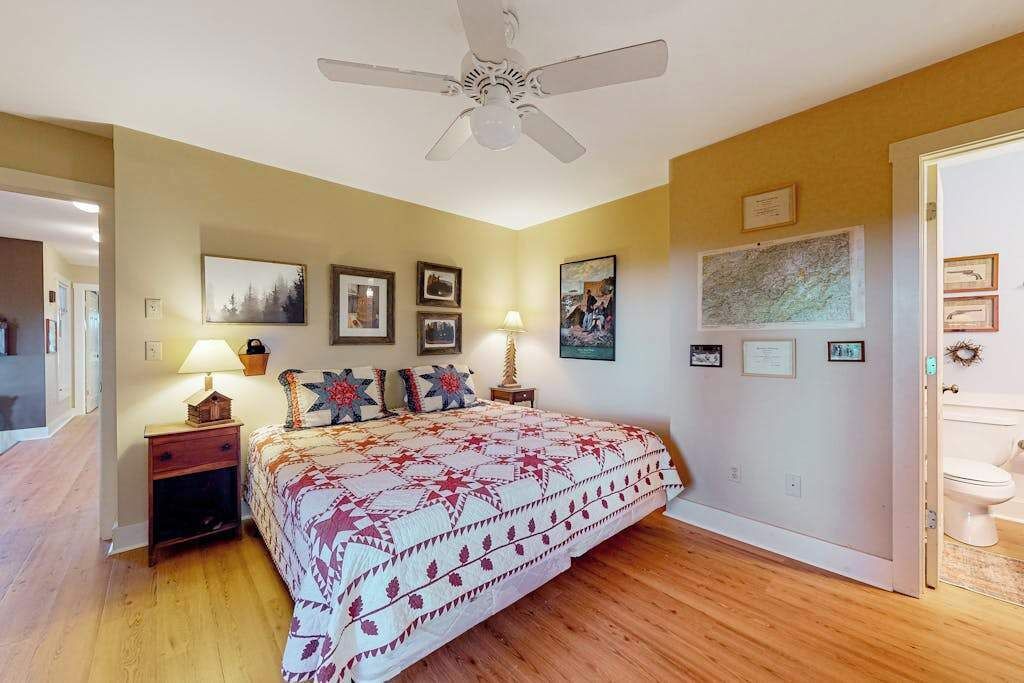 Photo of Bedroom in Clyde