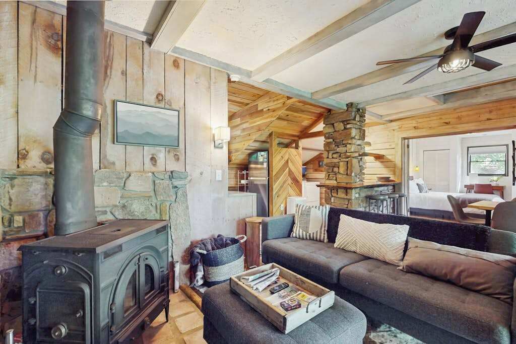 Photo of Livingroom in Horse Shoe
