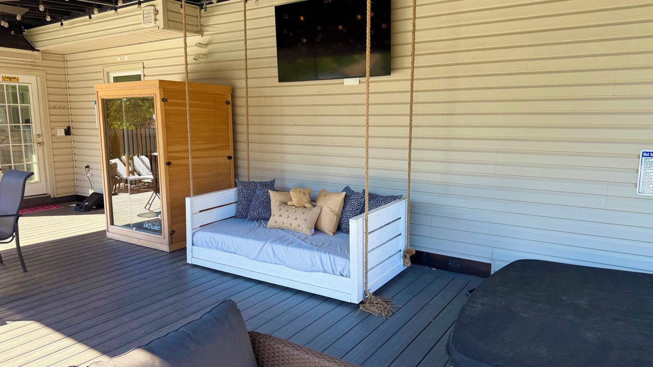 Photo of Patio Balcony in Ashley Oaks