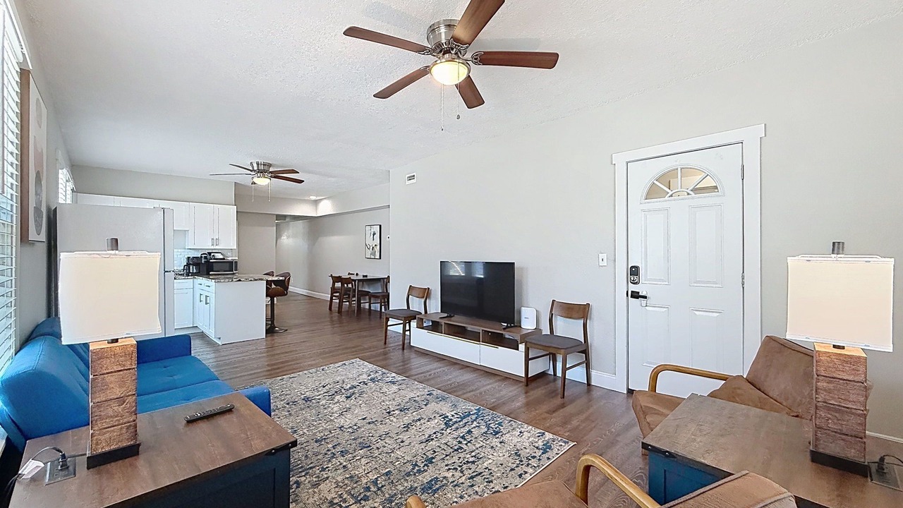 Photo of Livingroom in Tampa Heights