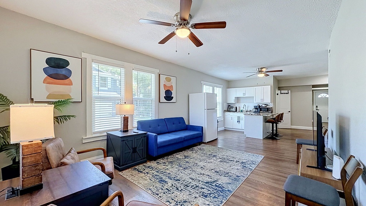 Photo of Livingroom in Tampa Heights