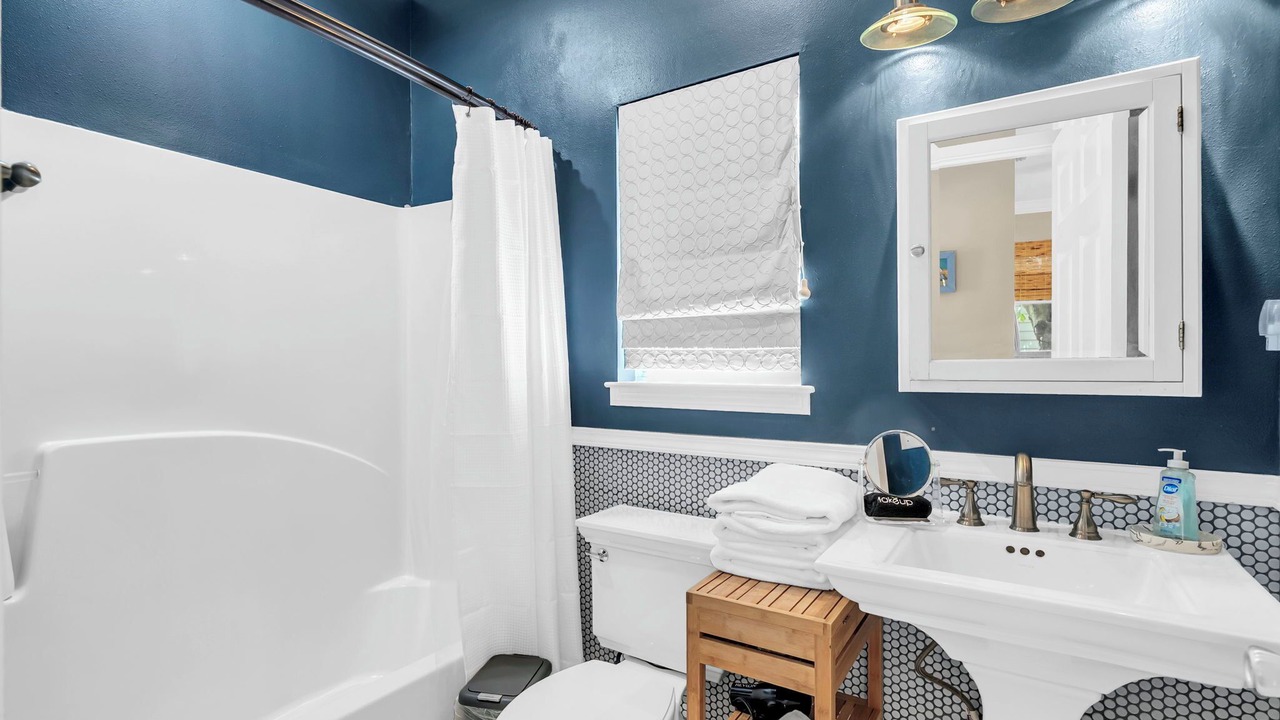 Photo of Bathroom in Village of Sugar Beach