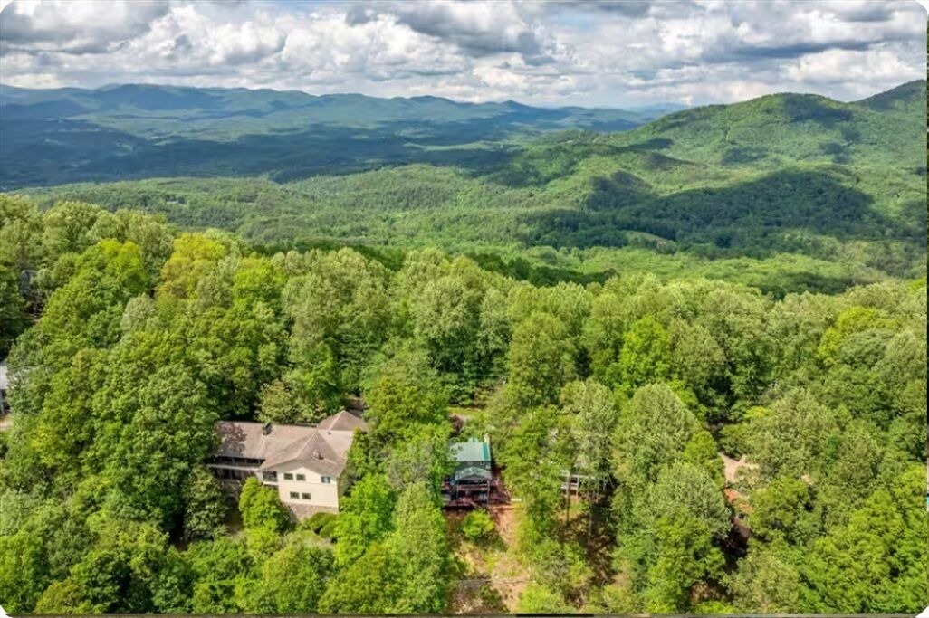 Photo of Outdoor in Walnut Mountain