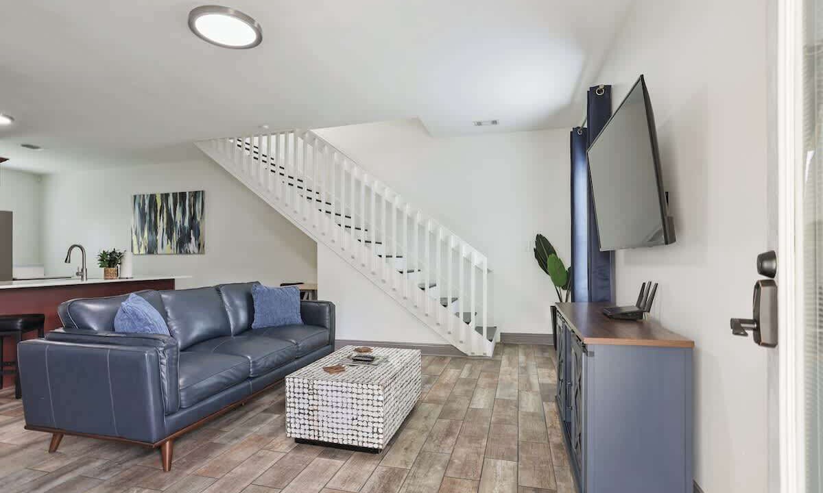Photo of Livingroom in Thunderbolt