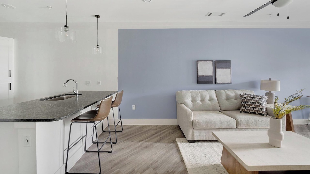 Photo of Livingroom in Pooler
