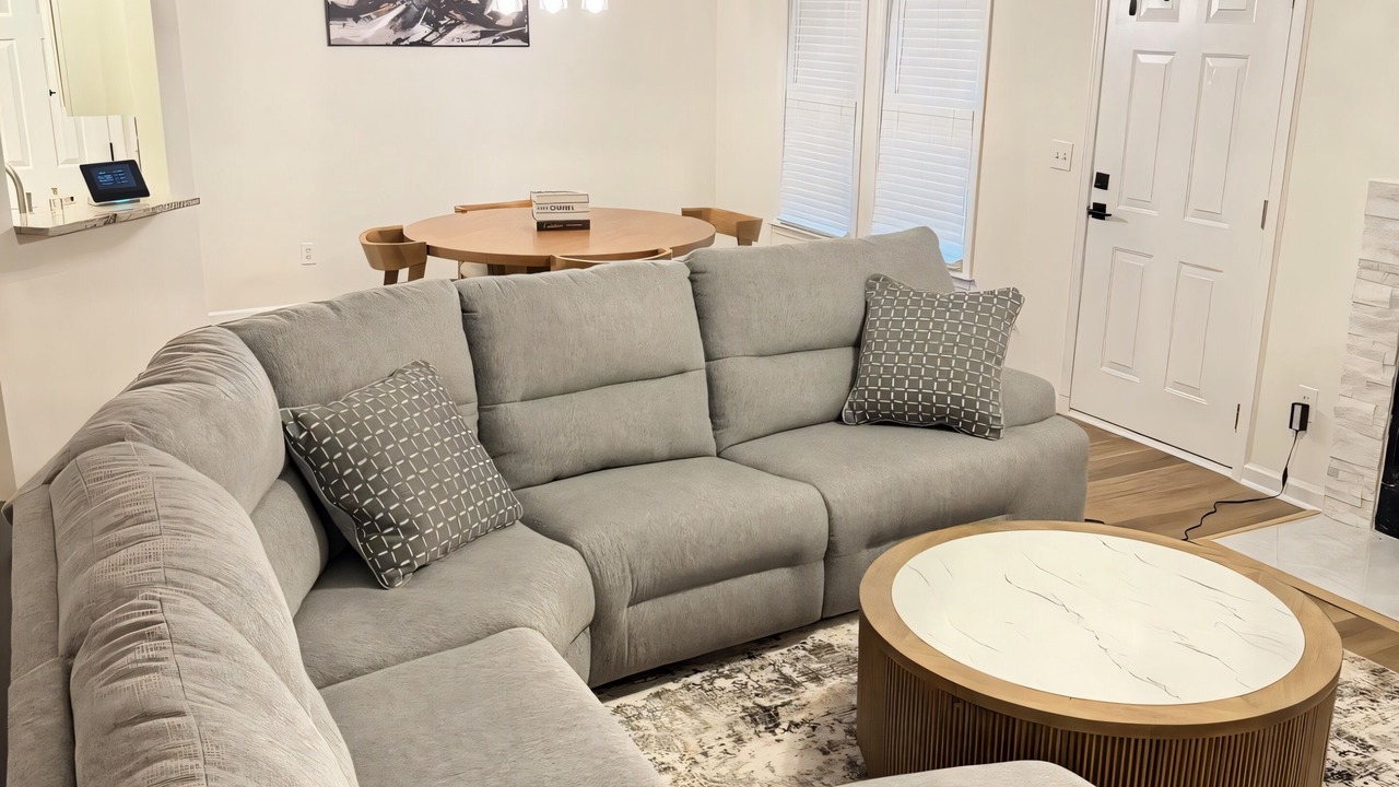 Photo of Livingroom in Sylvan Hills