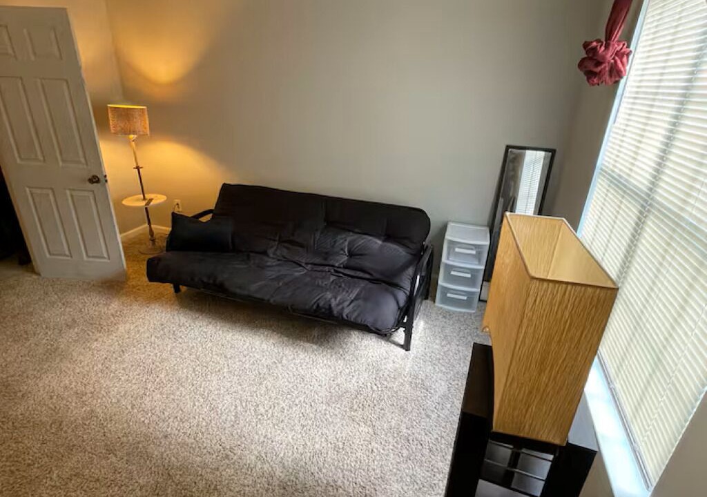 Photo of Livingroom in Decatur