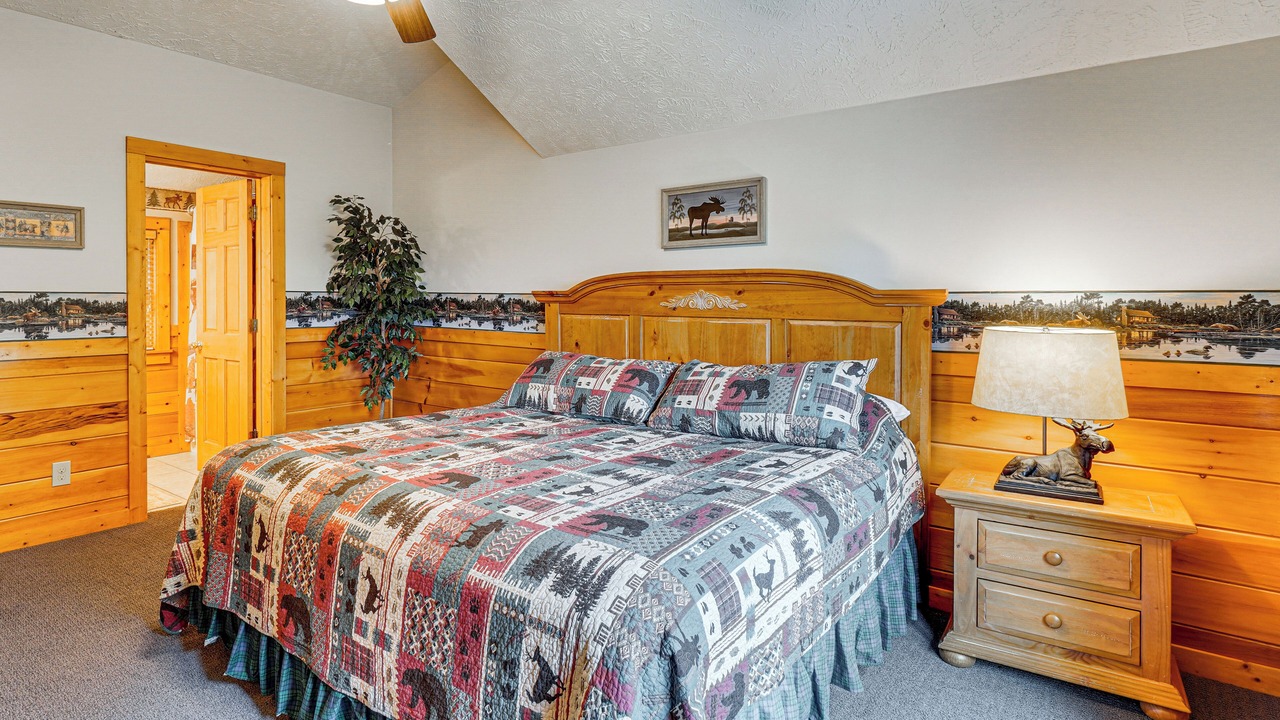 Photo of Bedroom in Black Bear Falls