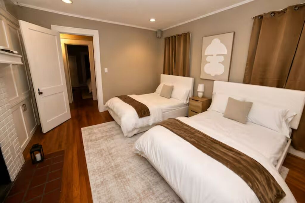 Photo of Bedroom in Virginia Highland