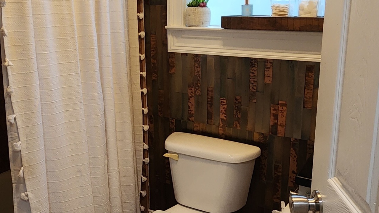 Photo of Bathroom in East Atlanta