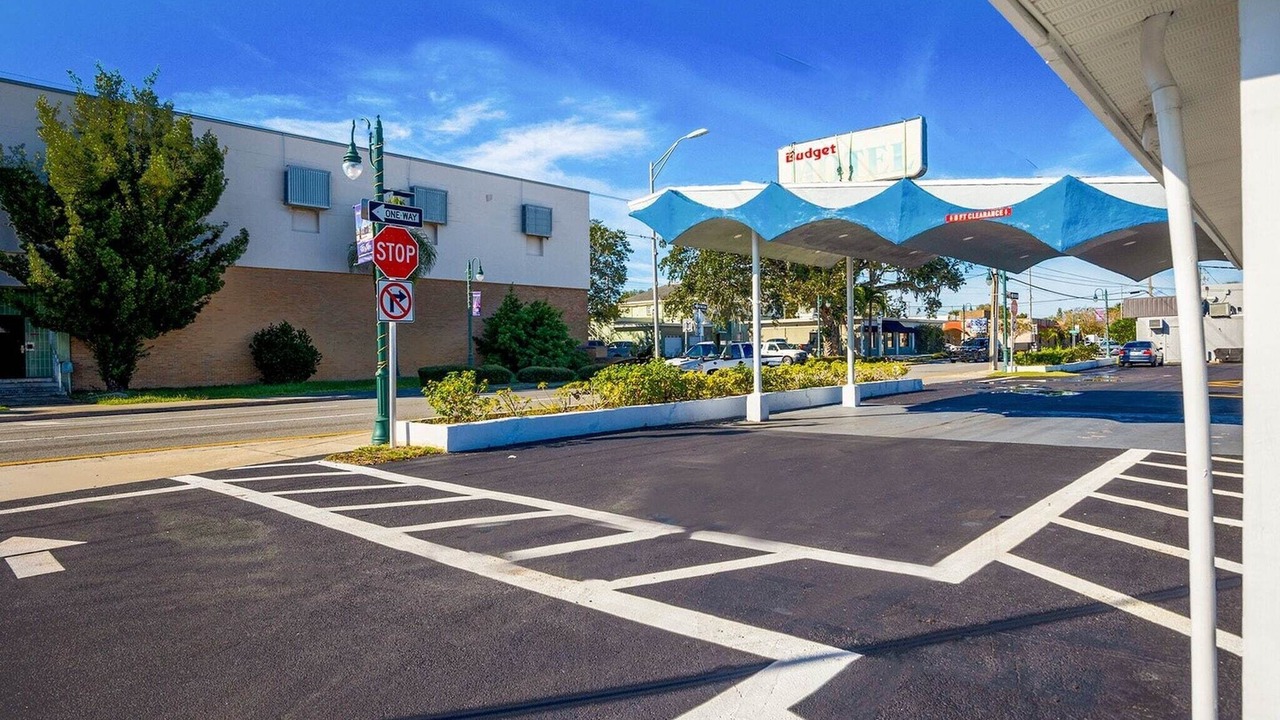 Photo of Outdoor in Le Barons Of Titusville