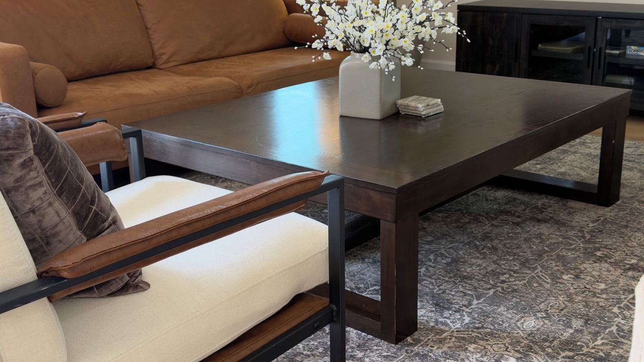 Photo of Livingroom in Lexington