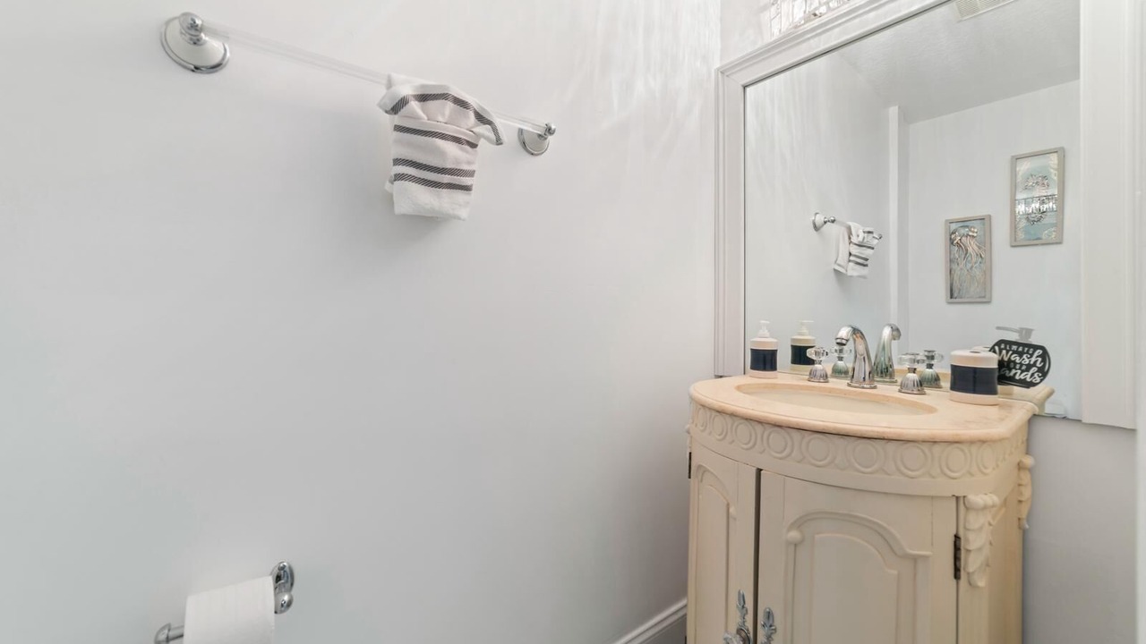 Photo of Bathroom in Ludlam