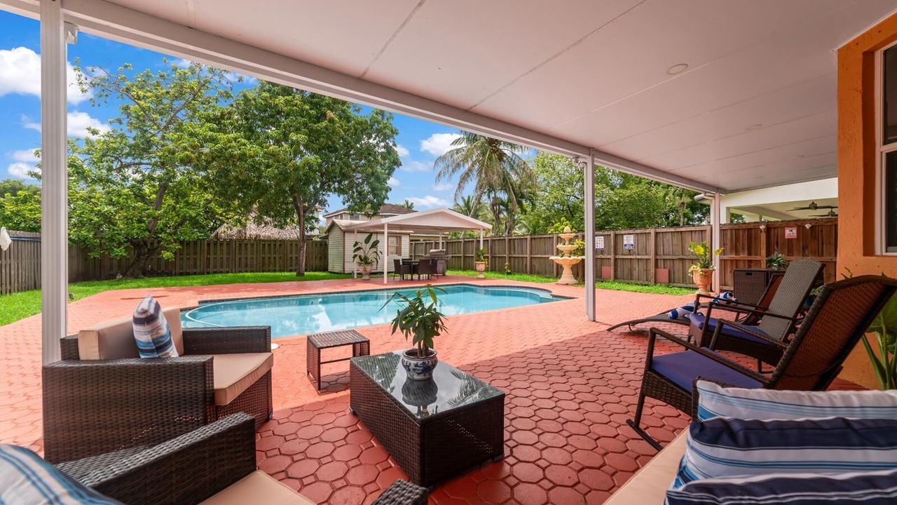 Photo of Outdoor in Ludlam