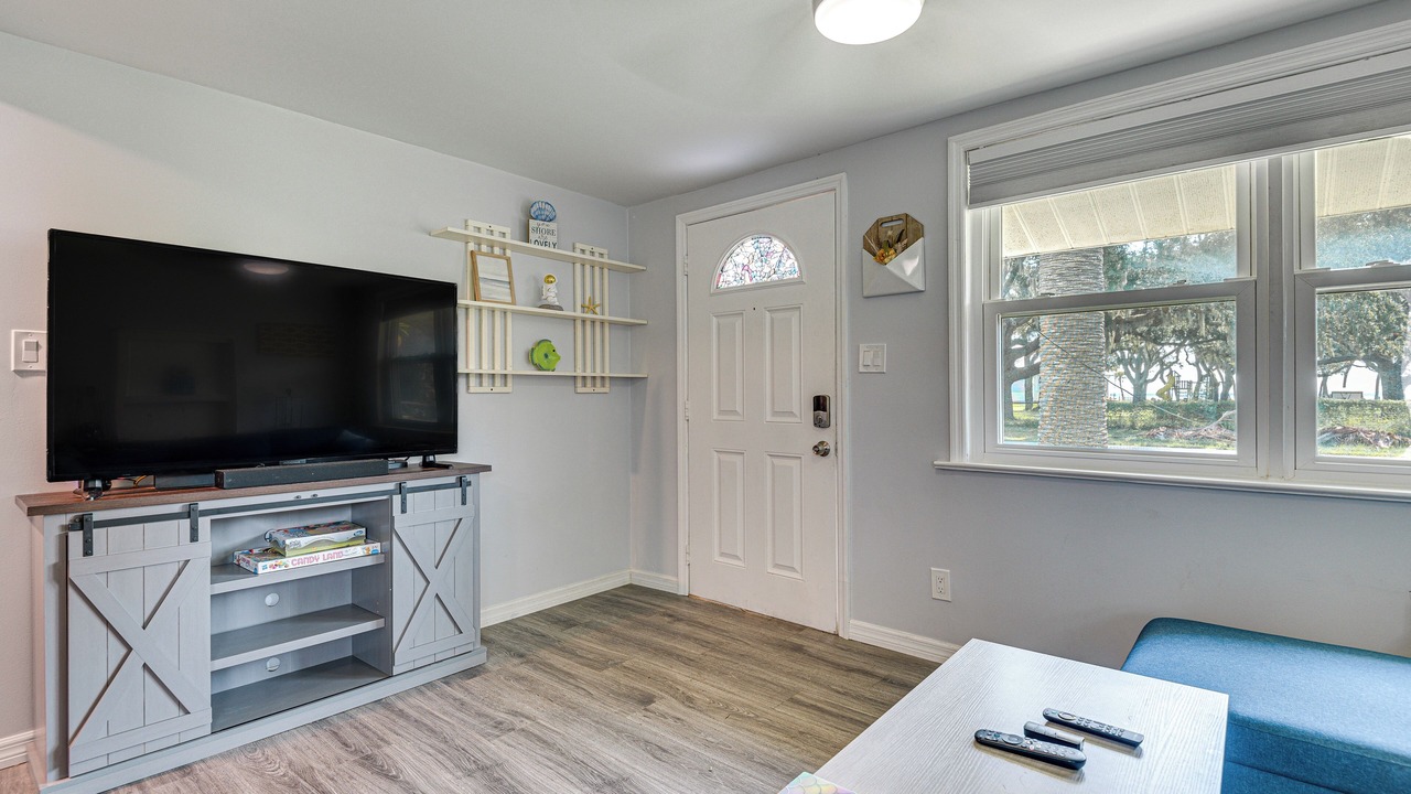 Photo of Livingroom in Merritt Island