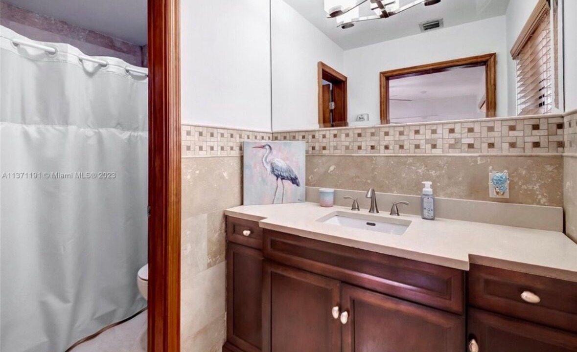 Photo of Bathroom in Palmetto Estates
