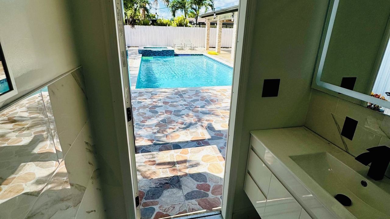 Photo of Outdoor in Palmetto Estates